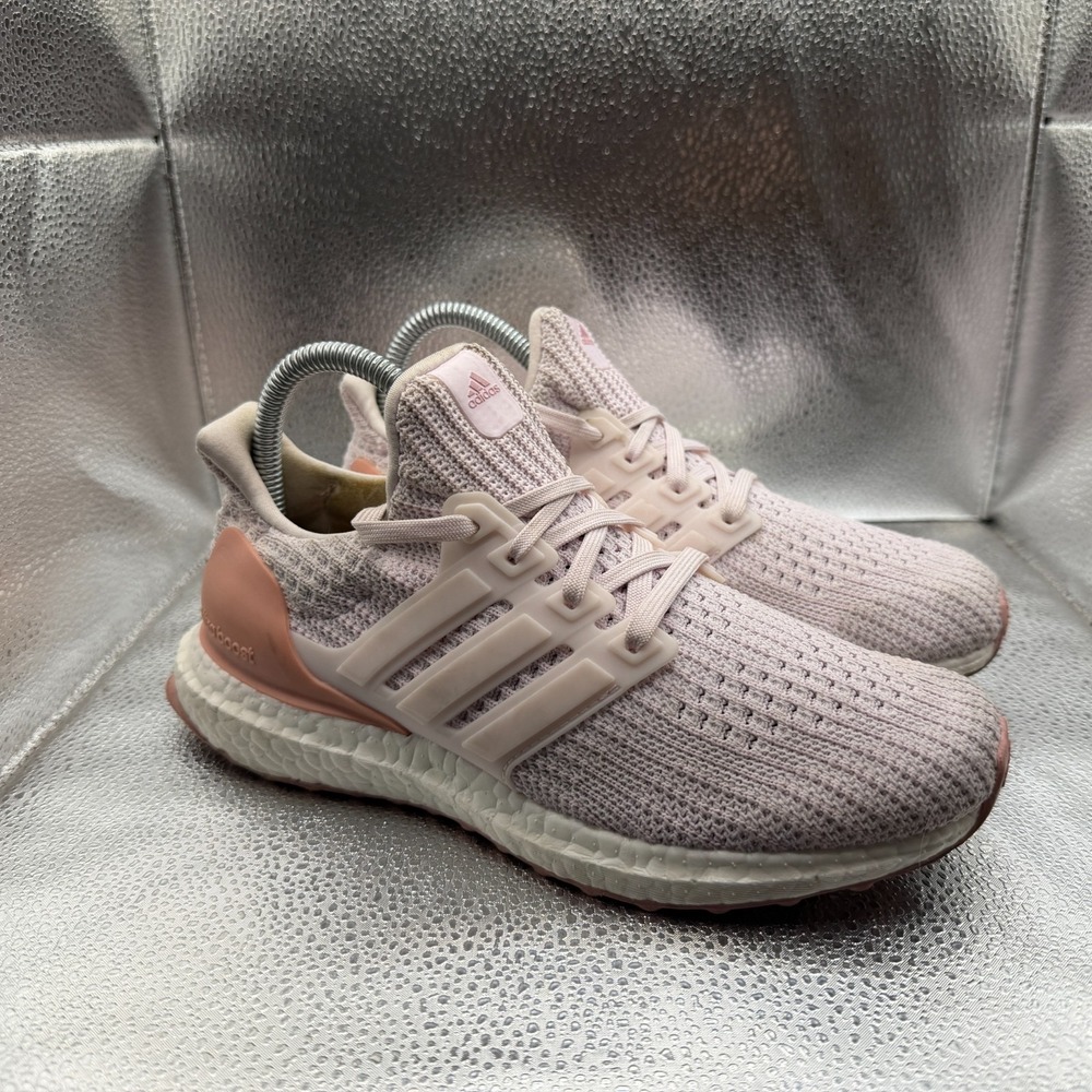 Size 6 Adidas UltraBoost 4.0 DNA Almost Athletic Sneaker Pink Womens GY0286 - Picture 3 of 11